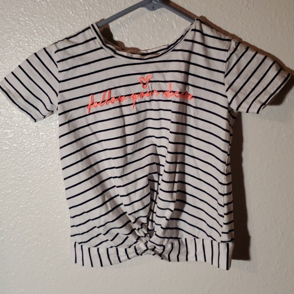 Cute striped shirt with twisted front